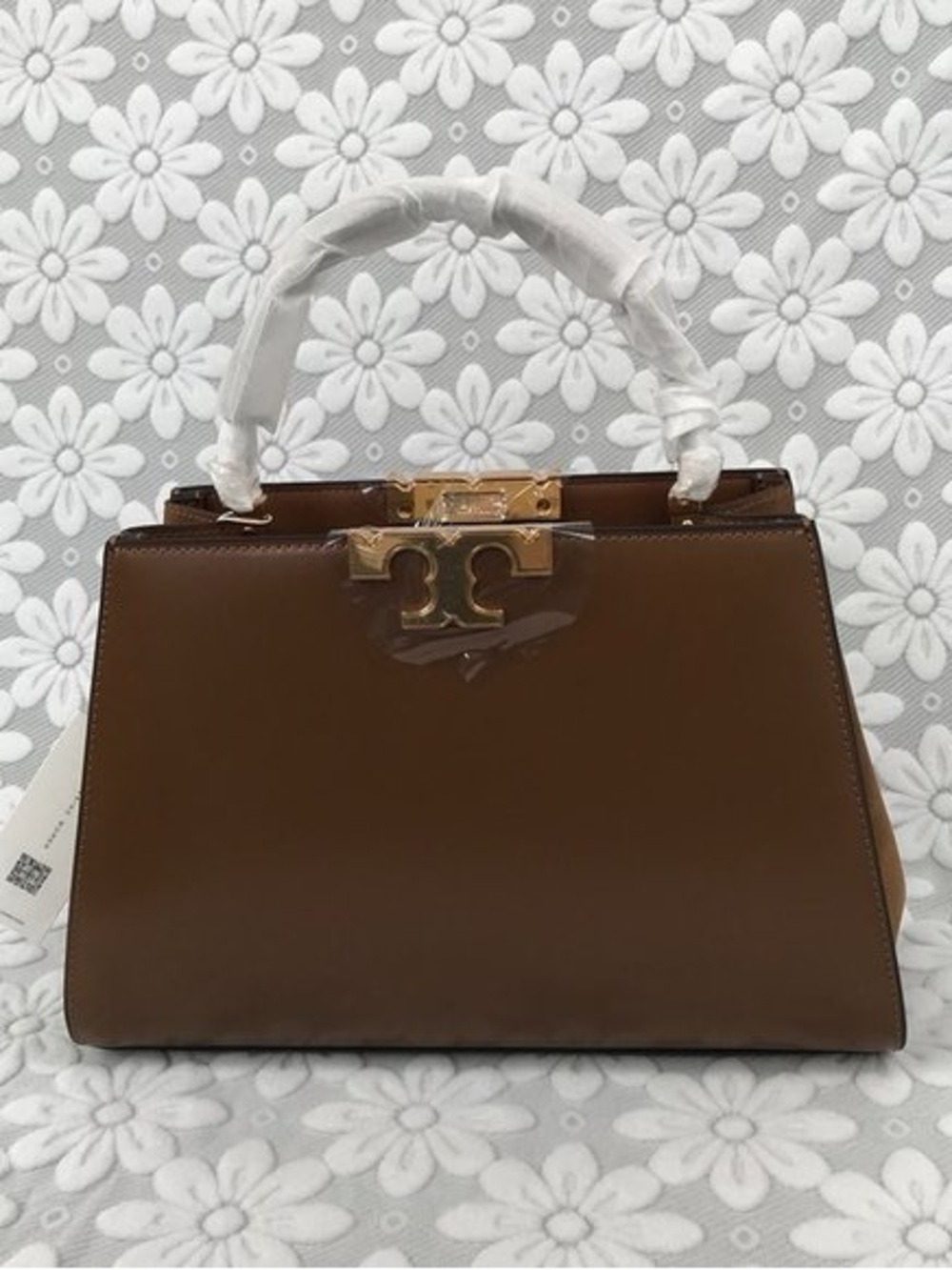 Tory Burch Eleanor Spazzolato Satchel Bag - Picture 5 of 9